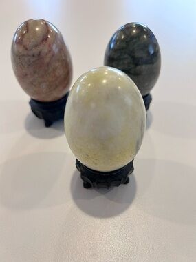 Three (3) Vintage Carved Alabaster Marble Eggs With Stands